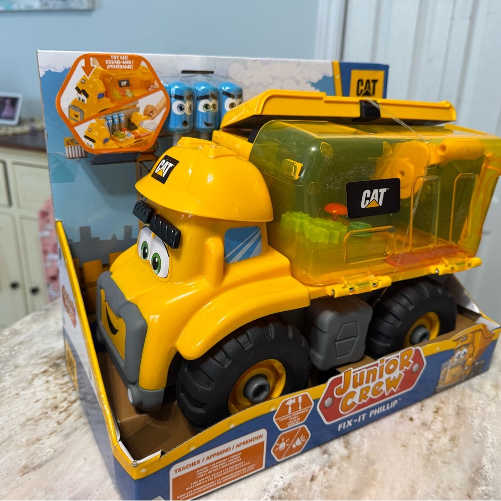 Caterpillar Junior Crew Fix-It Phillip Toy Truck - Yellow and Black